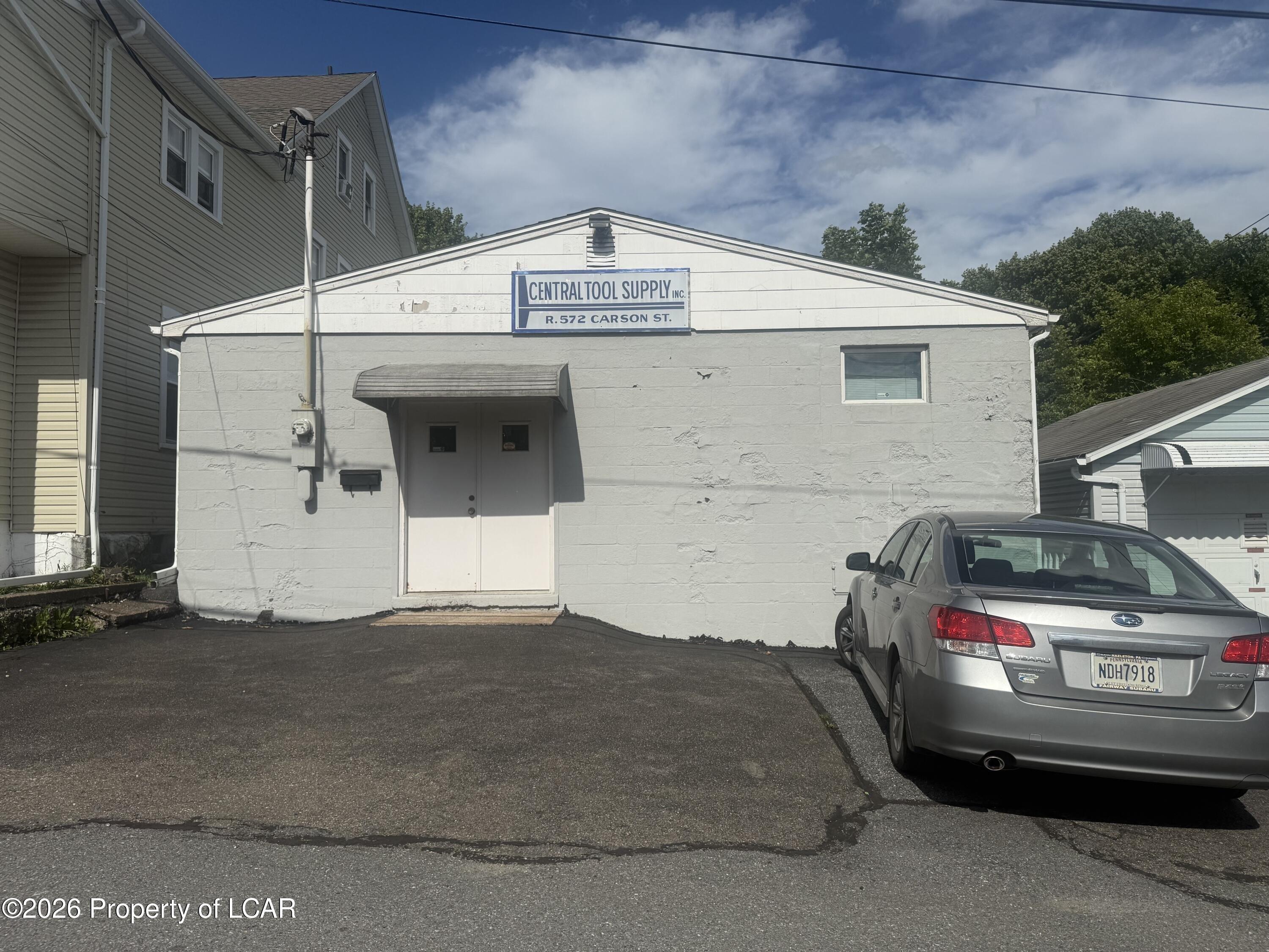 Property Image for 572 Carson, rear Street