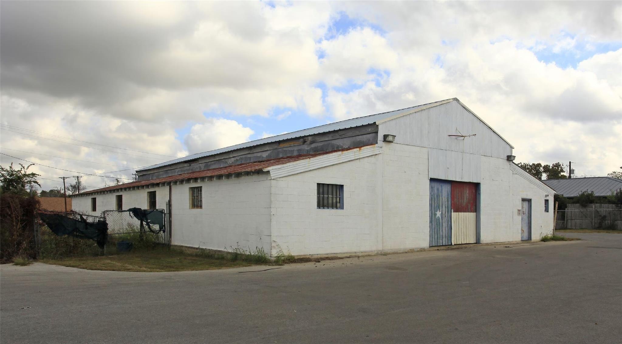 Property Image for 1940 S Austin Ave