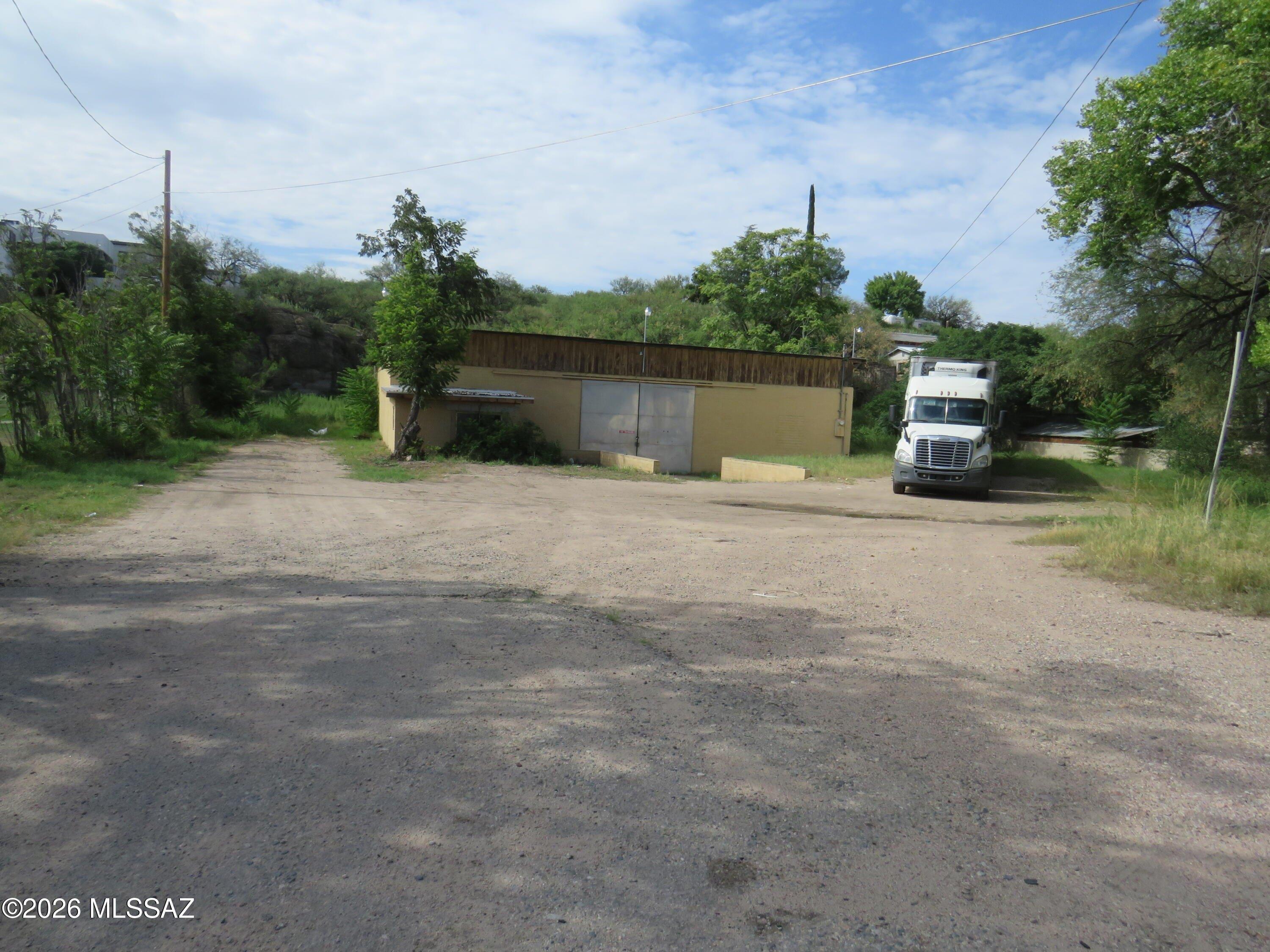 Property Image for 419 E Patagonia Highway E