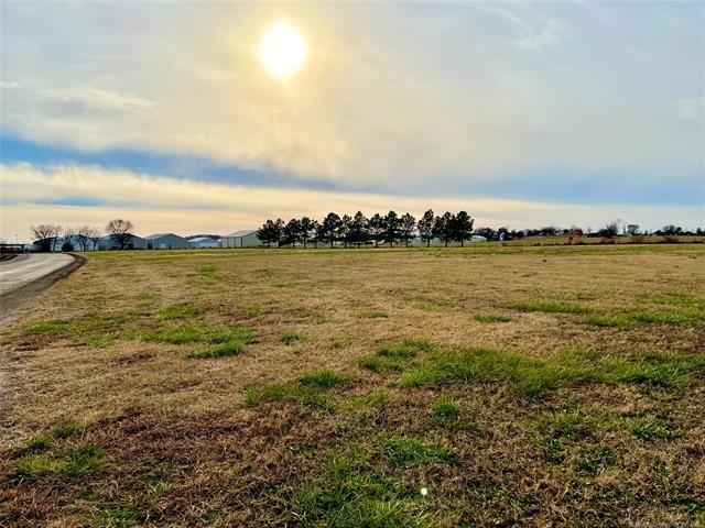 Property Image for 1998 W Allen Road