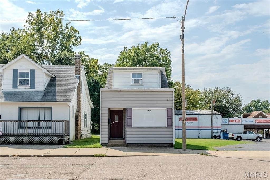Property Image for 1610 W Main Street
