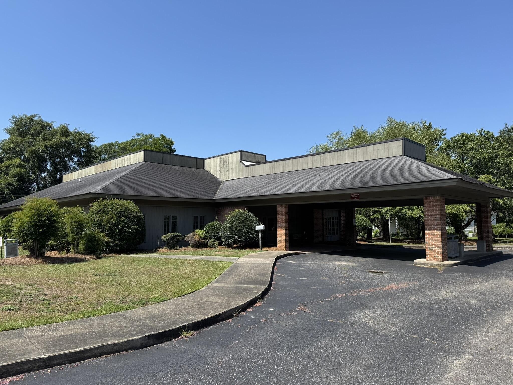 Property Image for 407 N Salem Avenue