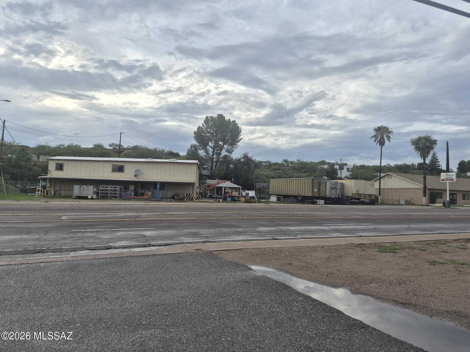Property Image for 361 E Patagonia Highway