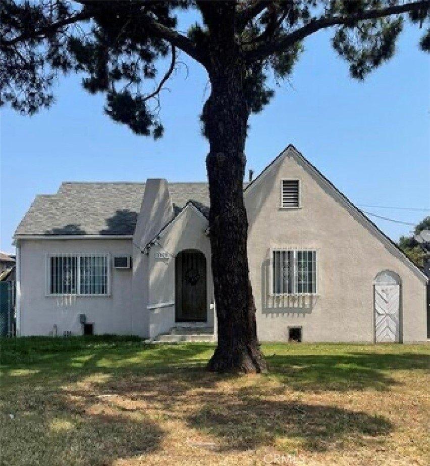 Property Image for 1529 E 1st