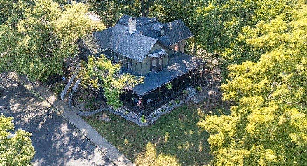 Property Image for 4 S 1st St S