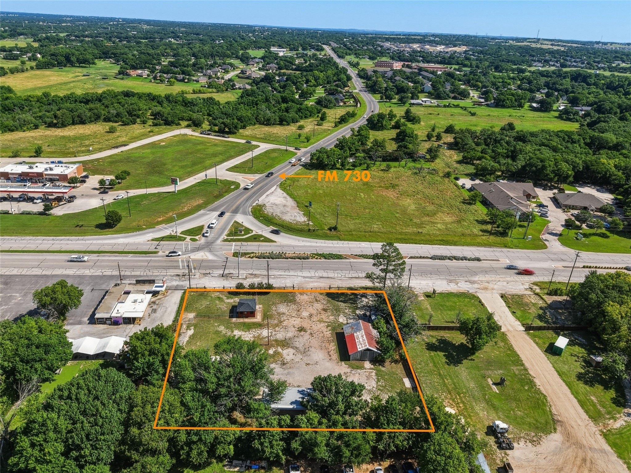 Property Image for 2040 Fort Worth Highway
