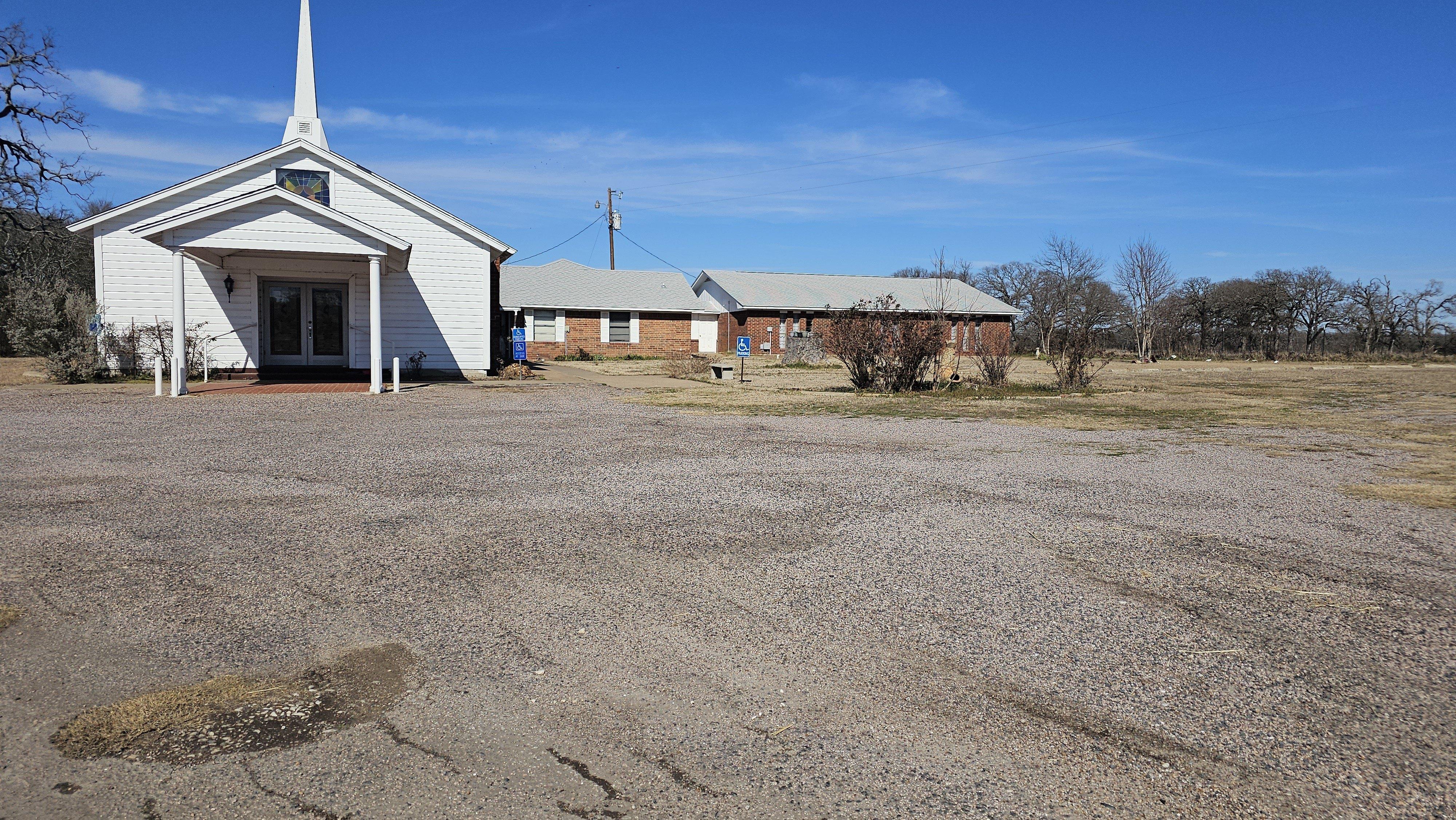 Property Image for 1215 W Cedar Creek Pkwy, Kemp, TX 75143