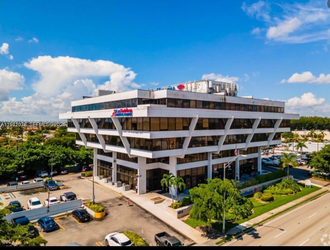 Property Image for 900 W 49th St Suite 538