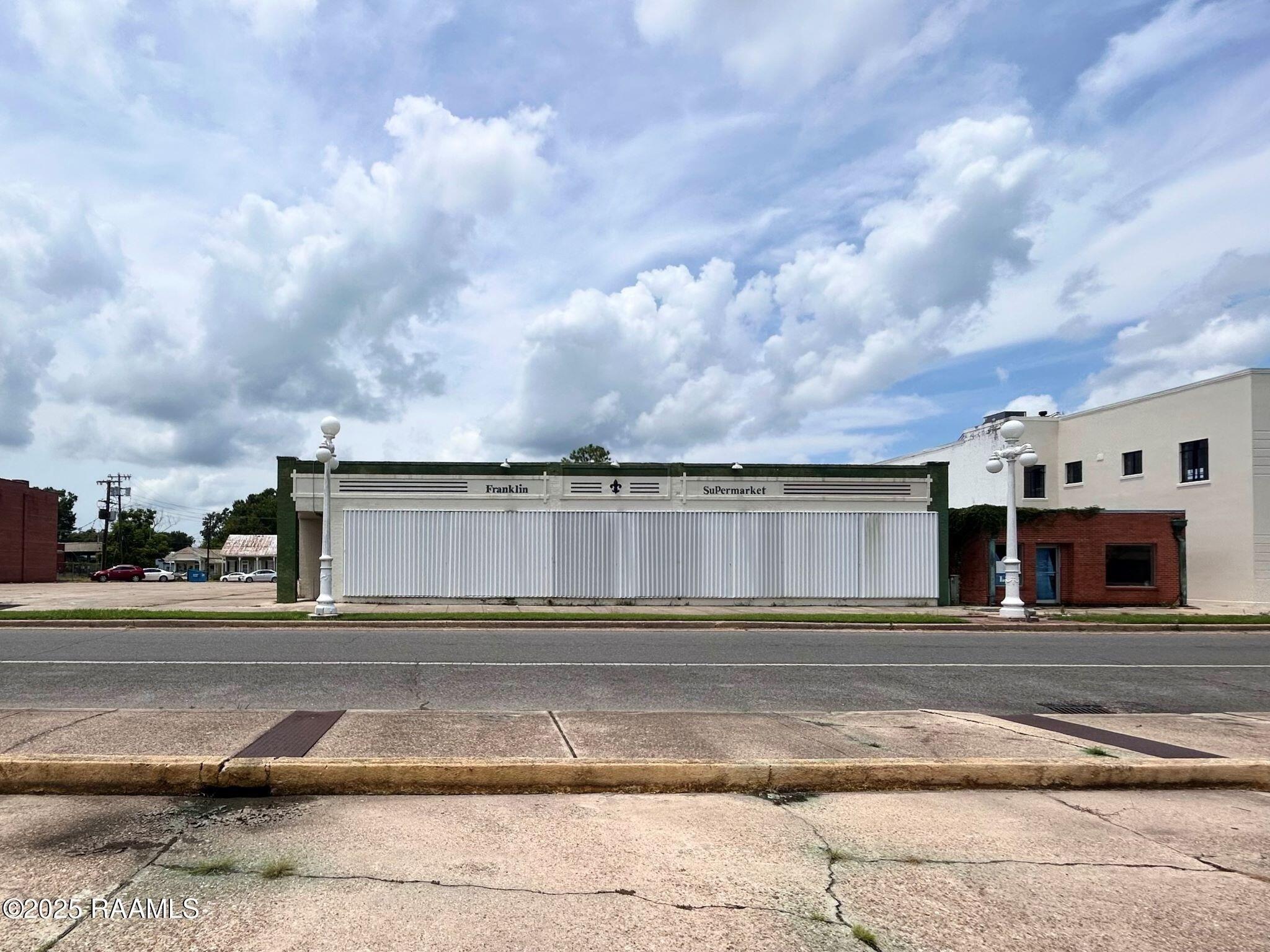 Property Image for 515 Main Street