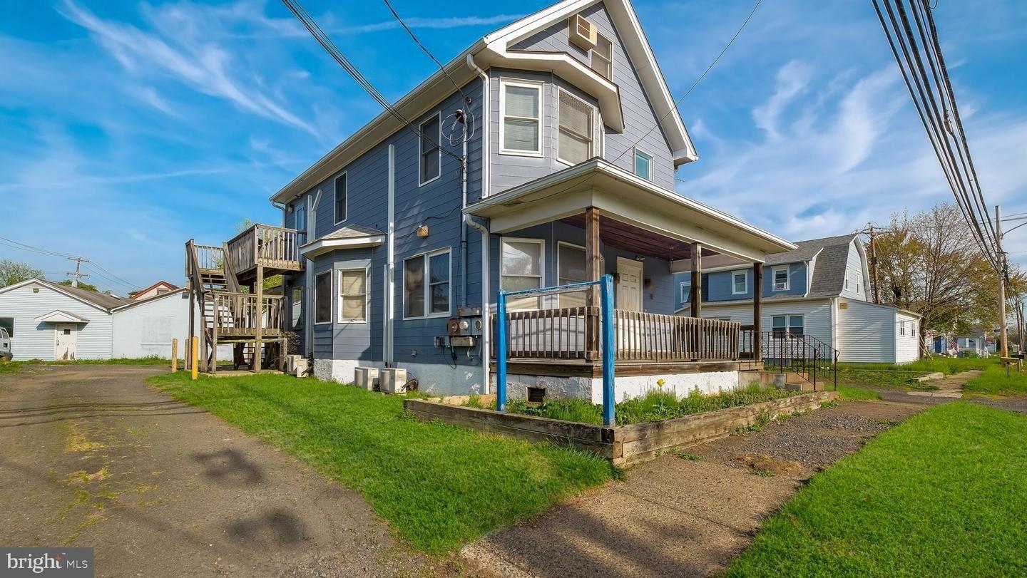 Property Image for 607 Bath Rd