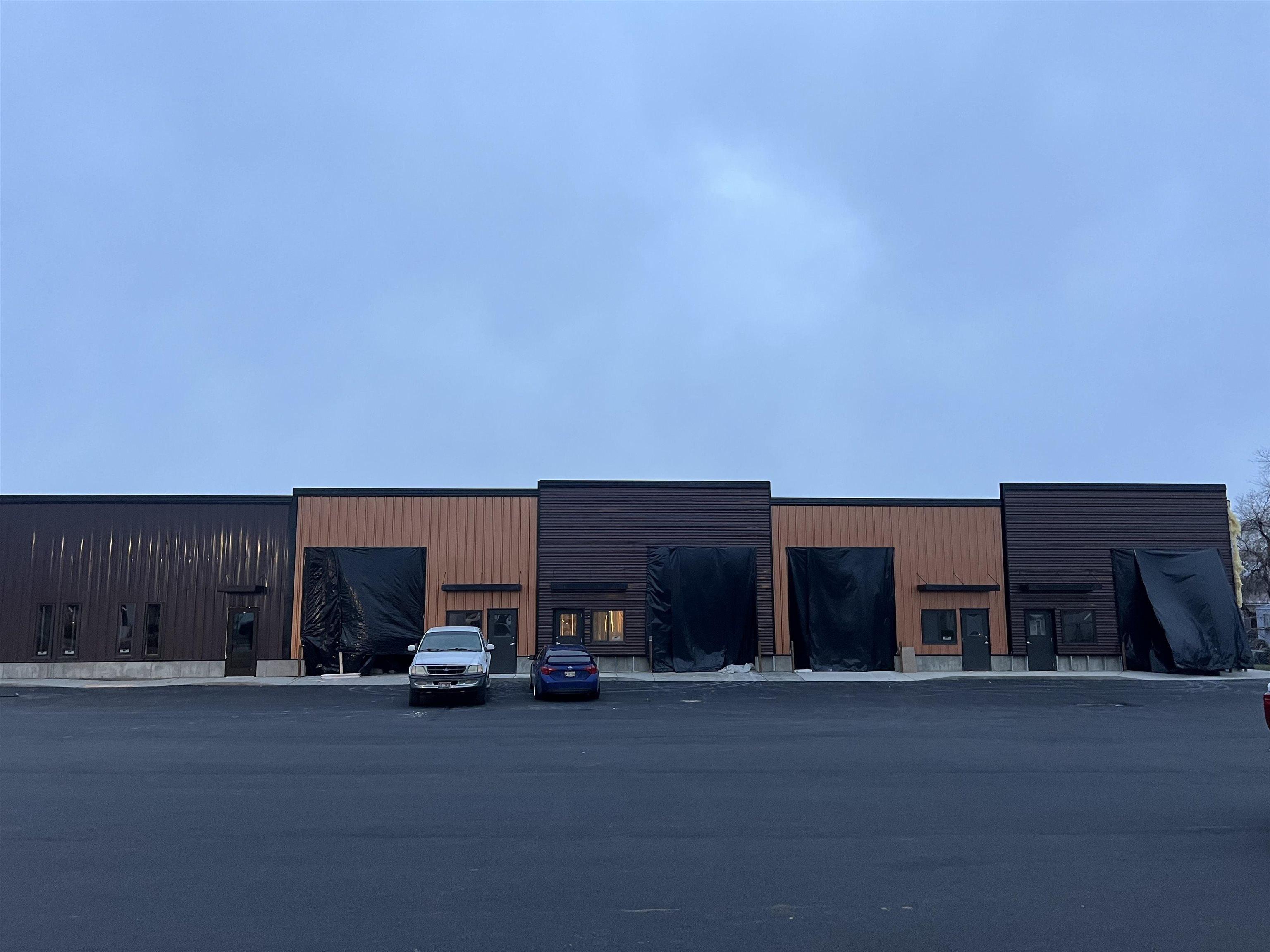 Property Image for 409 E Chubbuck Rd