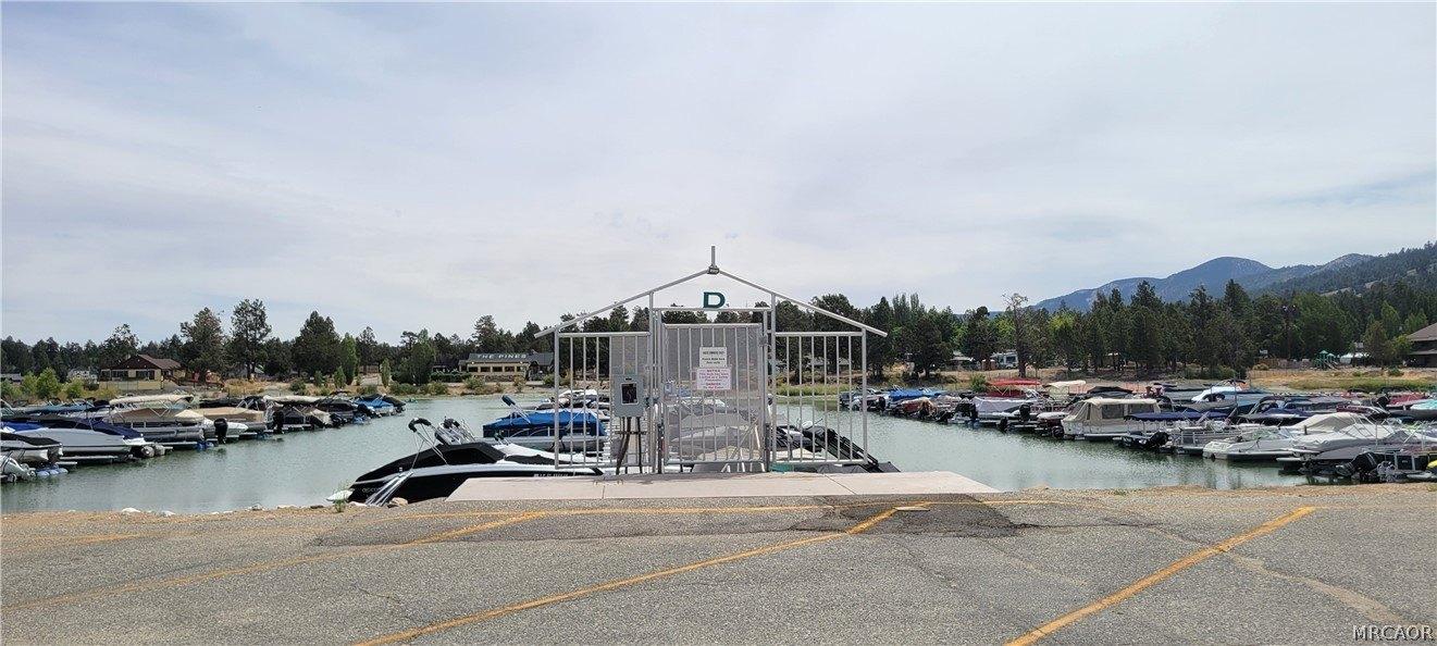 Property Image for 400 Pine Knot Boulevard D-16