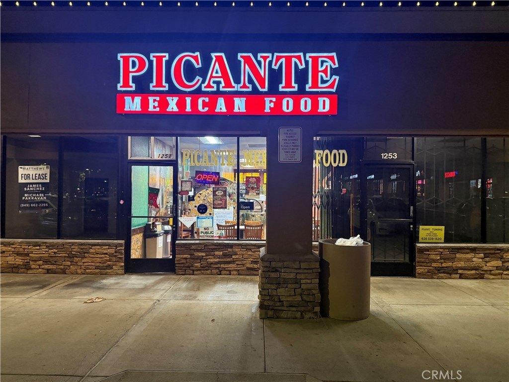 Property Image for 1251 N Lake Avenue