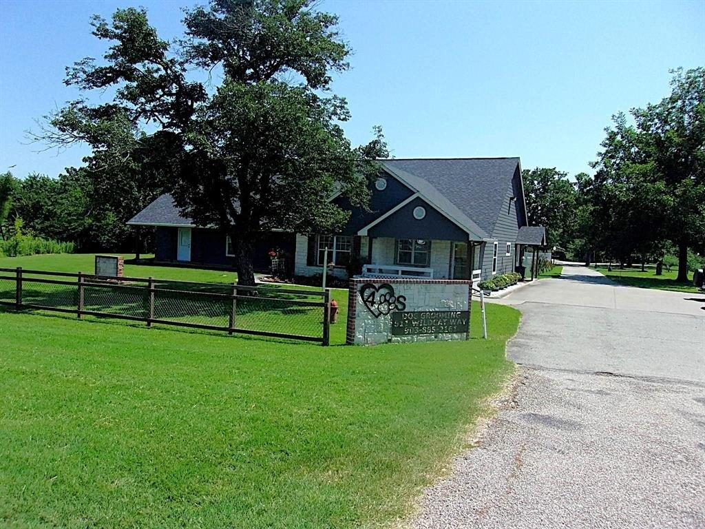 Property Image for 511 Tx-11