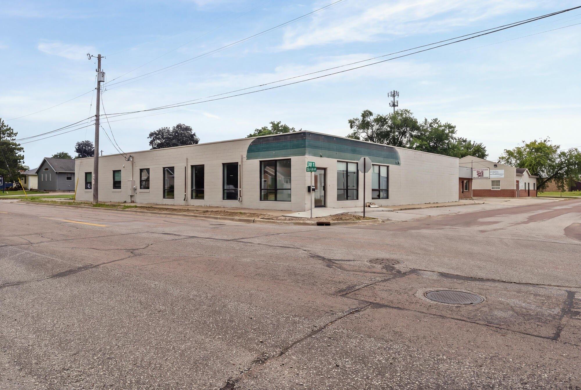 Property Image for 2600 Ward Ave