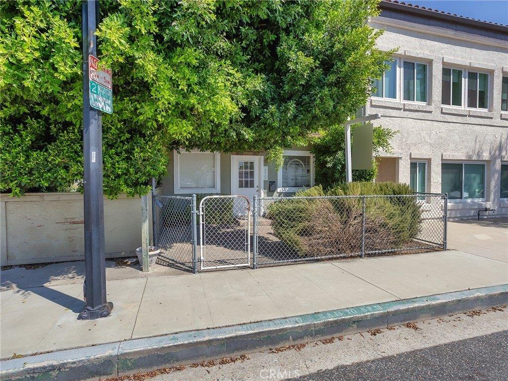 Property Image for 1817 W Burbank Boulevard