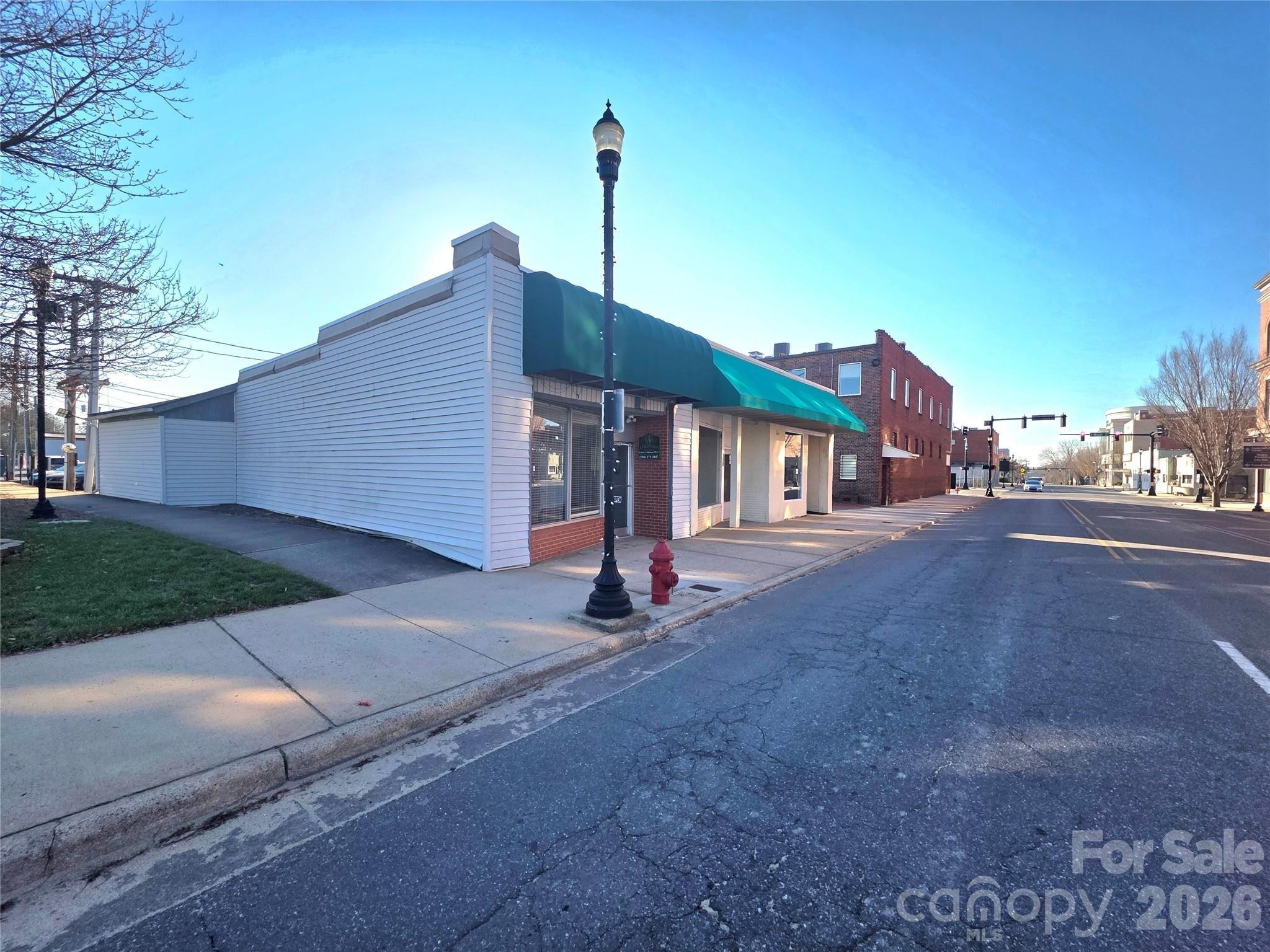 Property Image for 128 Dr Martin Luther King Jr Way