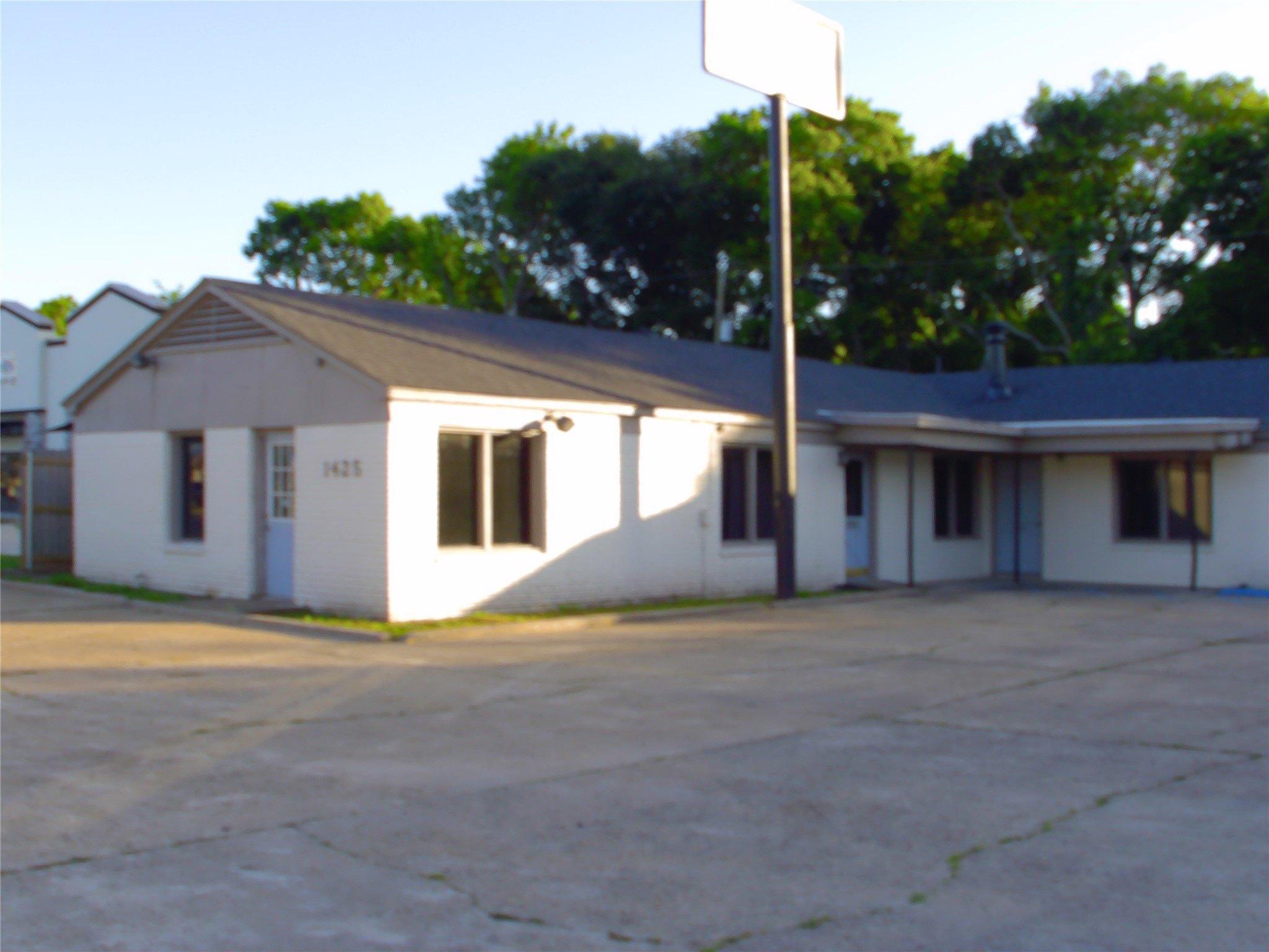 Property Image for 1425 Airline Drive