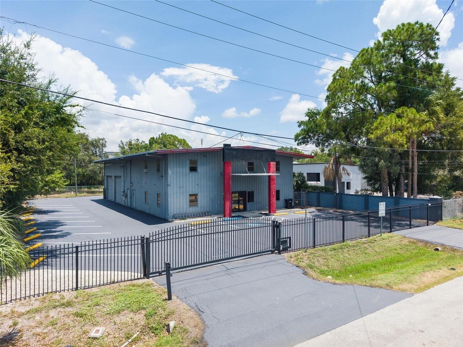 Property Image for 5021 W NASSAU Street
