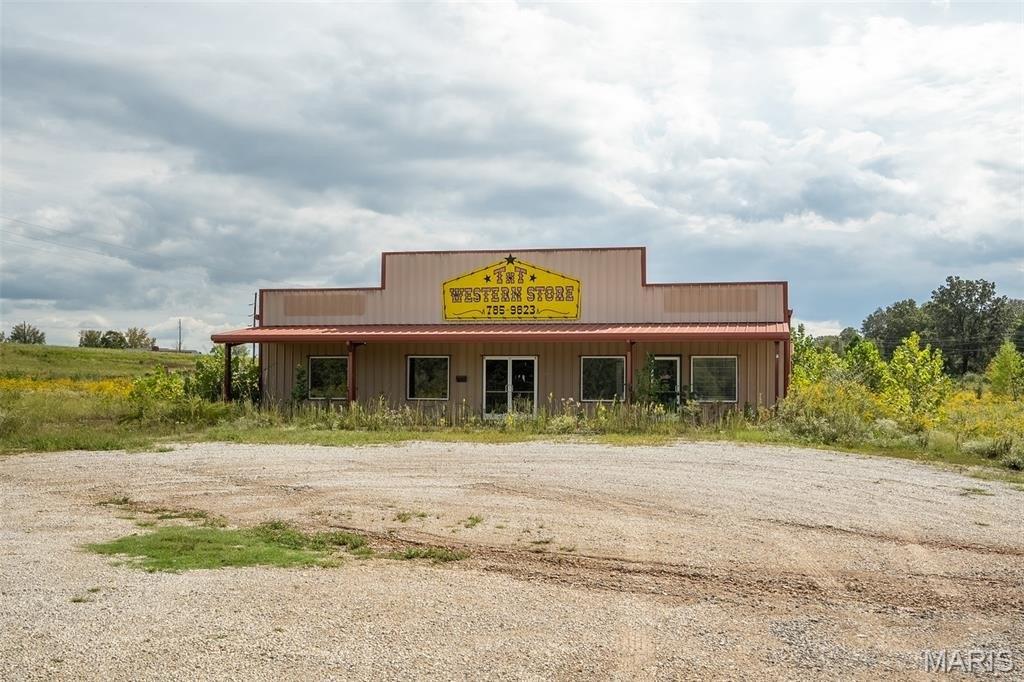 Property Image for 318 Highway M