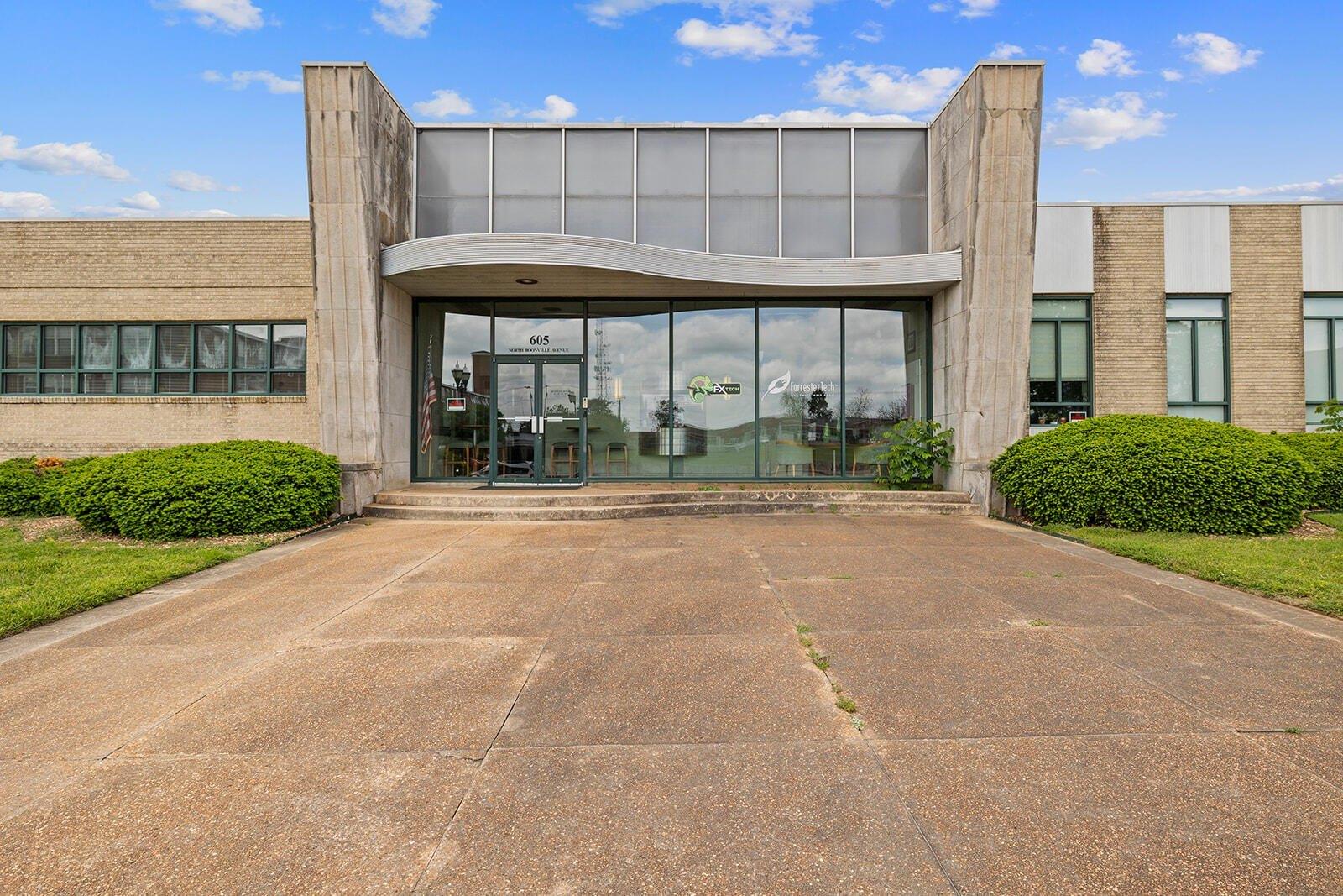Property Image for 605 N Boonville Avenue