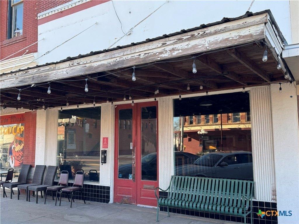 Property Image for 303 Main Street