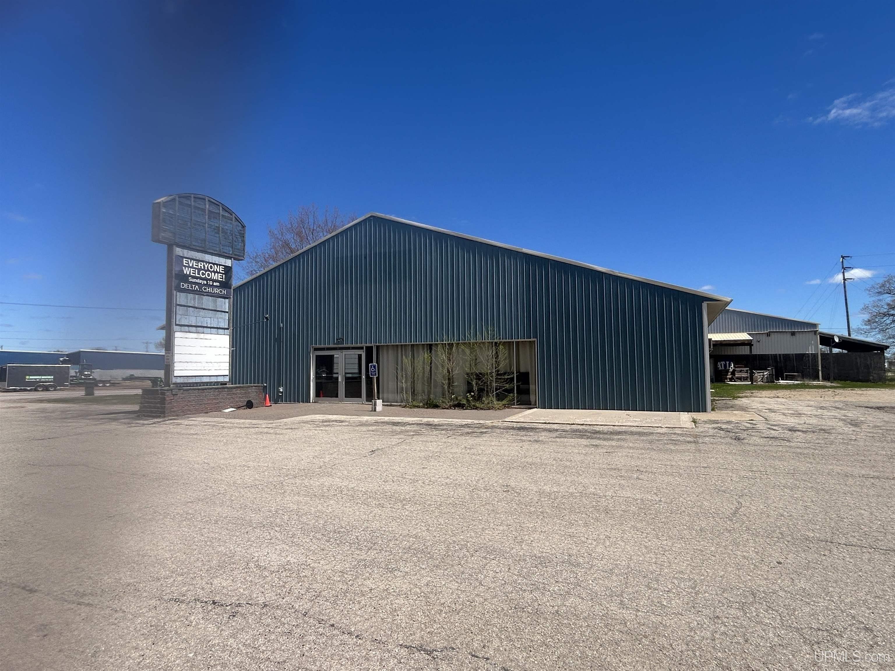 Property Image for 1930 N Lincoln Road