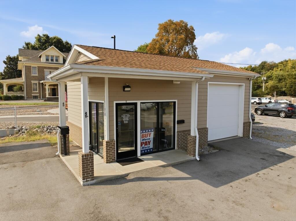 Property Image for 207 S Main St.