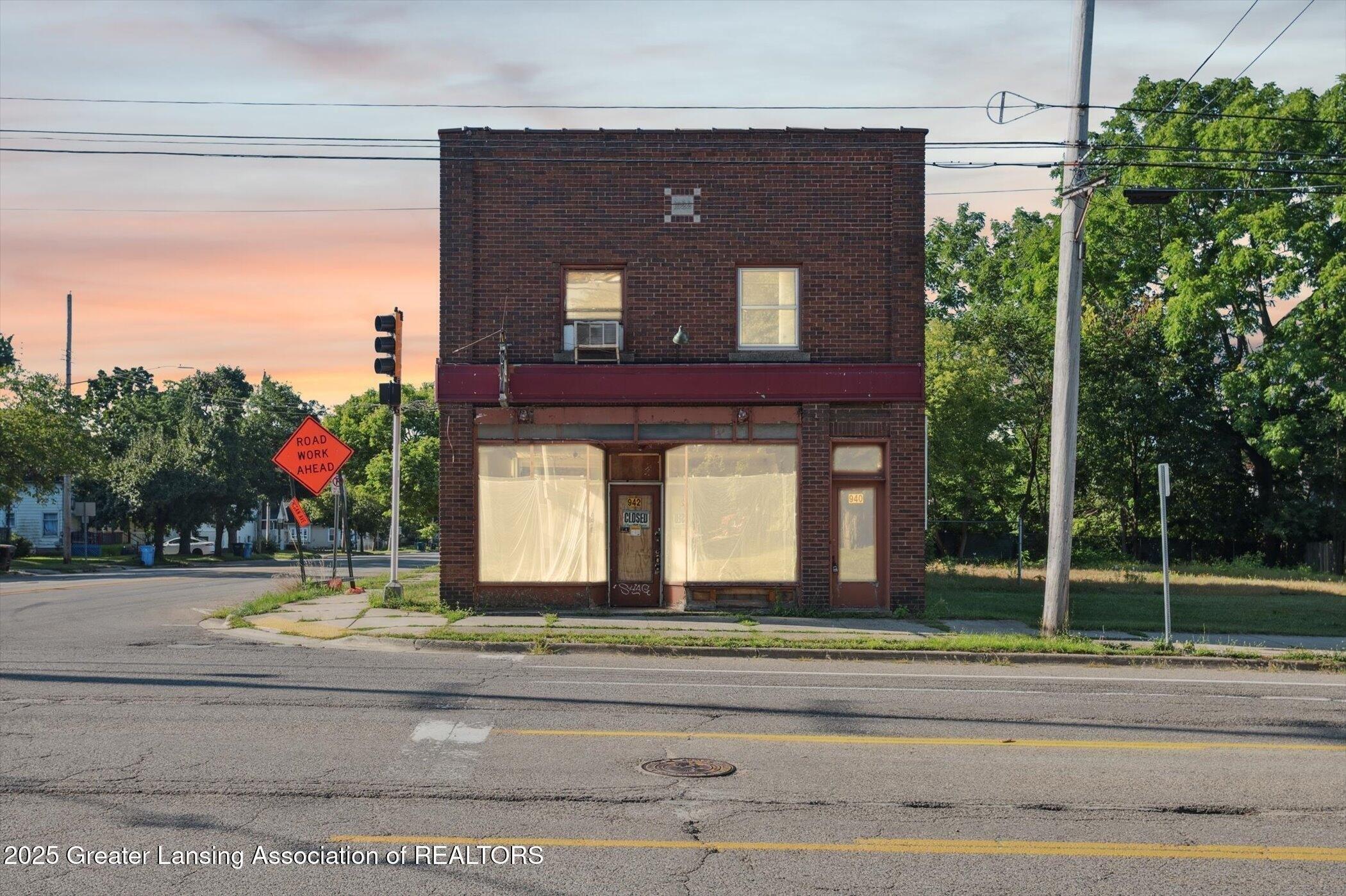 Property Image for 936/940 Cesar E Chavez Avenue