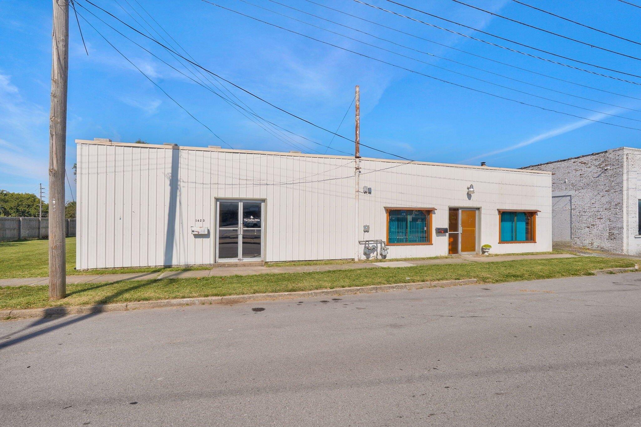Property Image for 1625 N Campbell Avenue