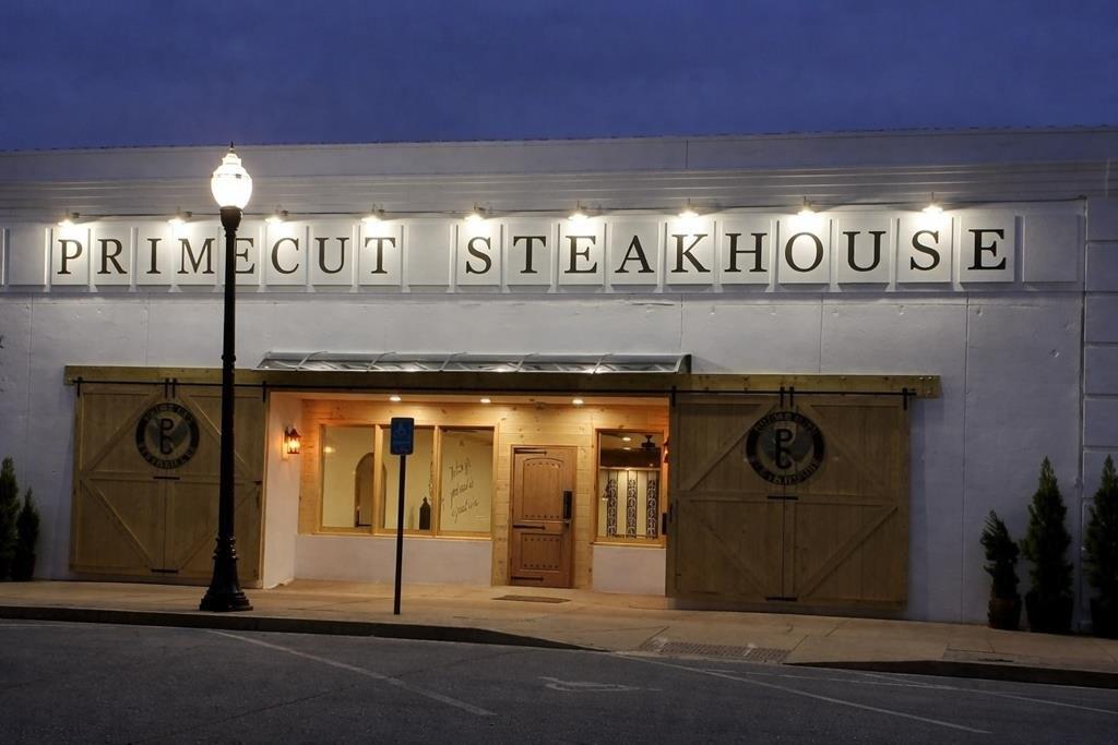 Property Image for 113 NE Broad St.