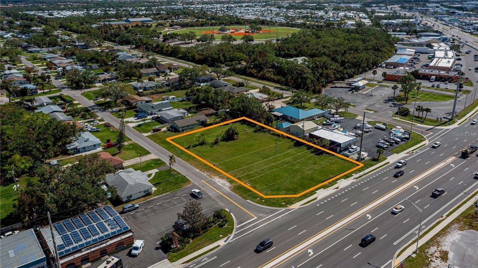 Property Image for 601 US HIGHWAY 41 Bypass S