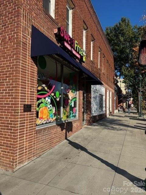 Property Image for 201 N Main Street