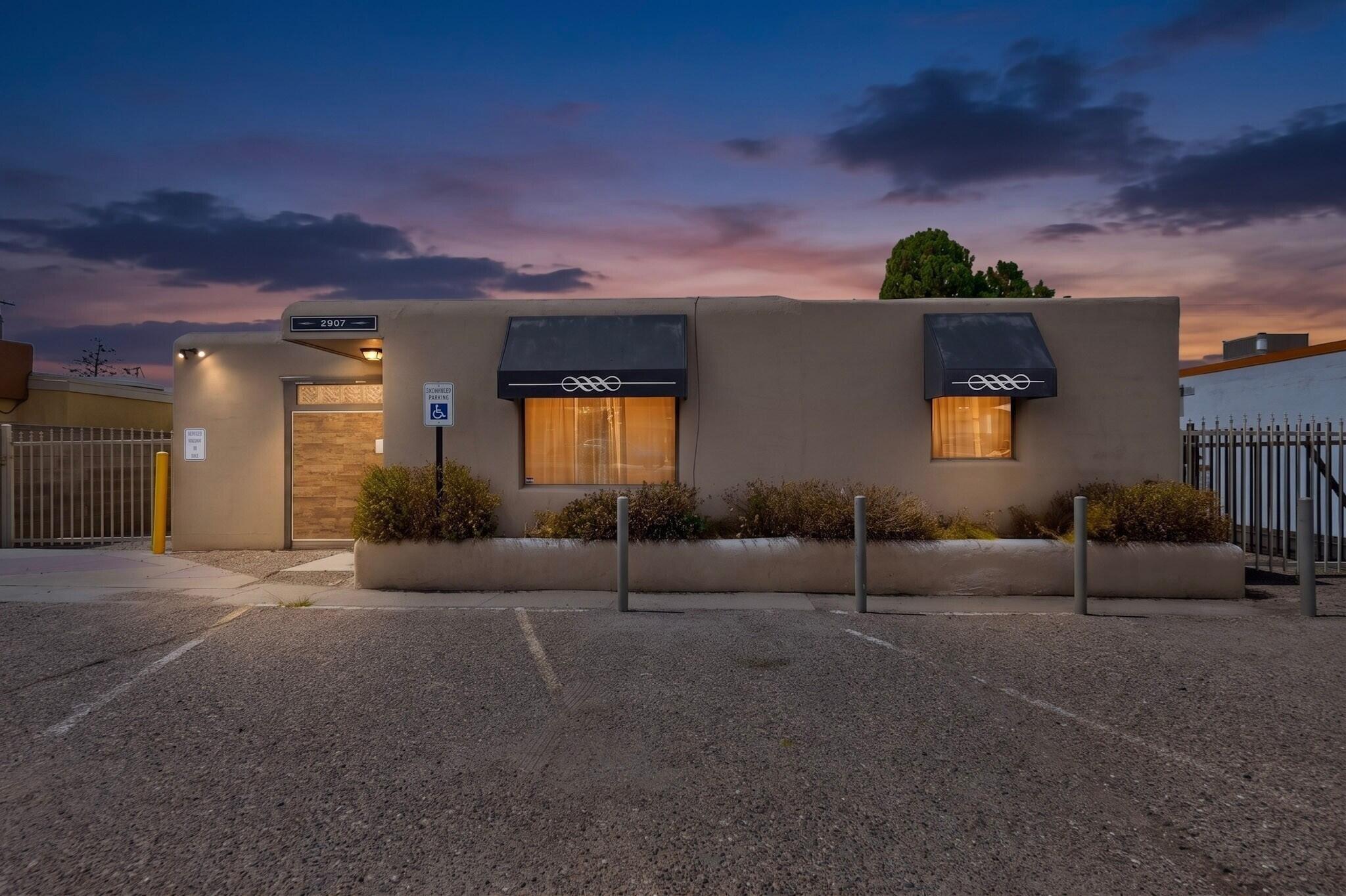 Property Image for 2907 San Mateo Boulevard NE