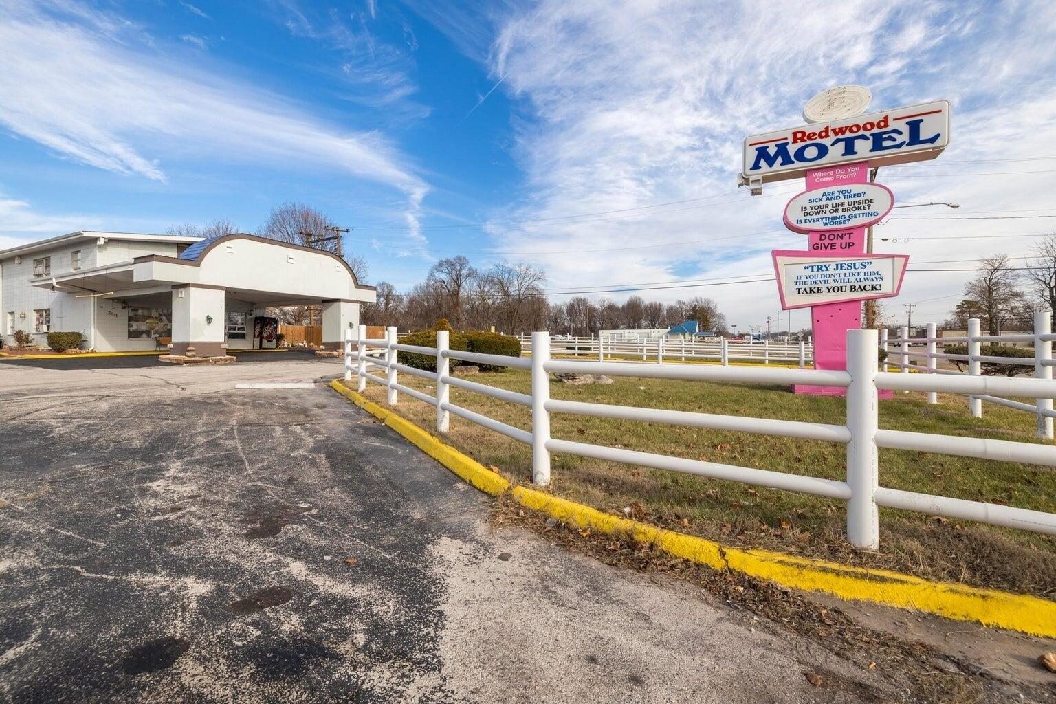 Property Image for 3811 W Chestnut Expressway