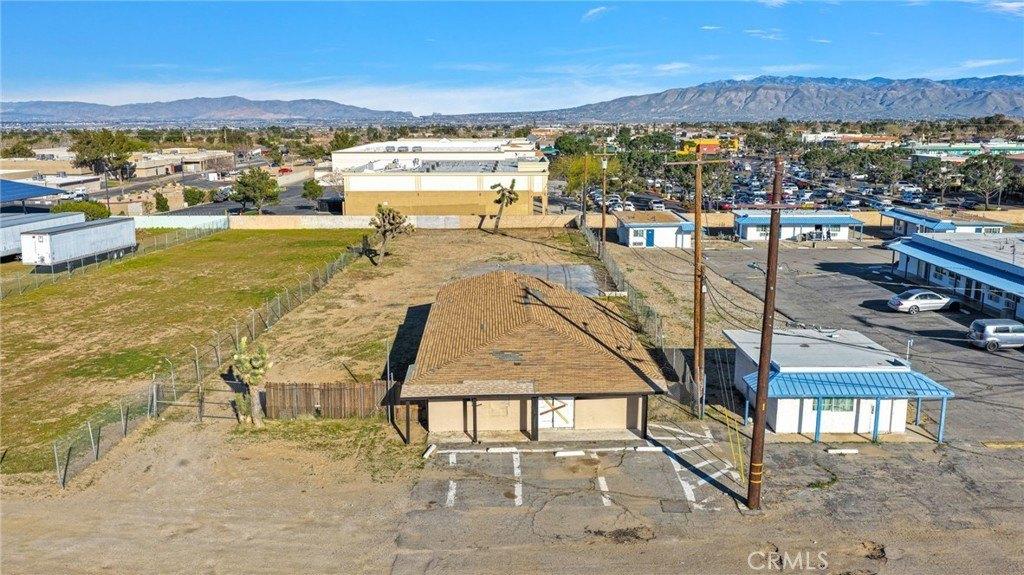 Property Image for 9777 Tamarisk Avenue