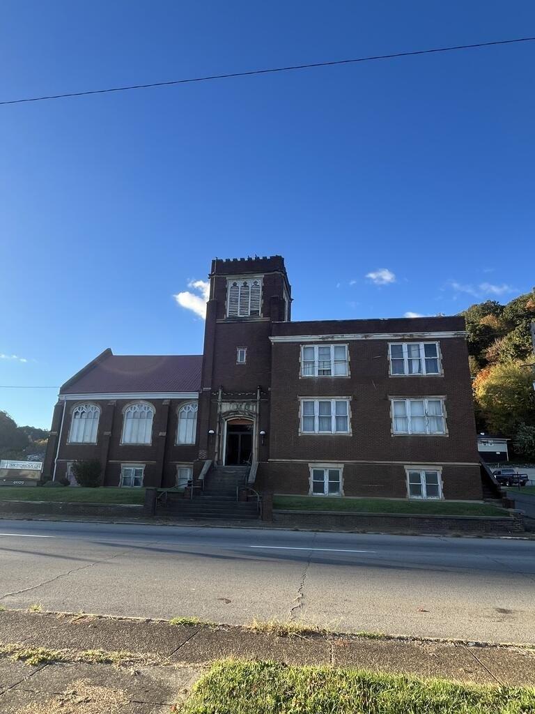 Property Image for 4029 Gallia Street 1