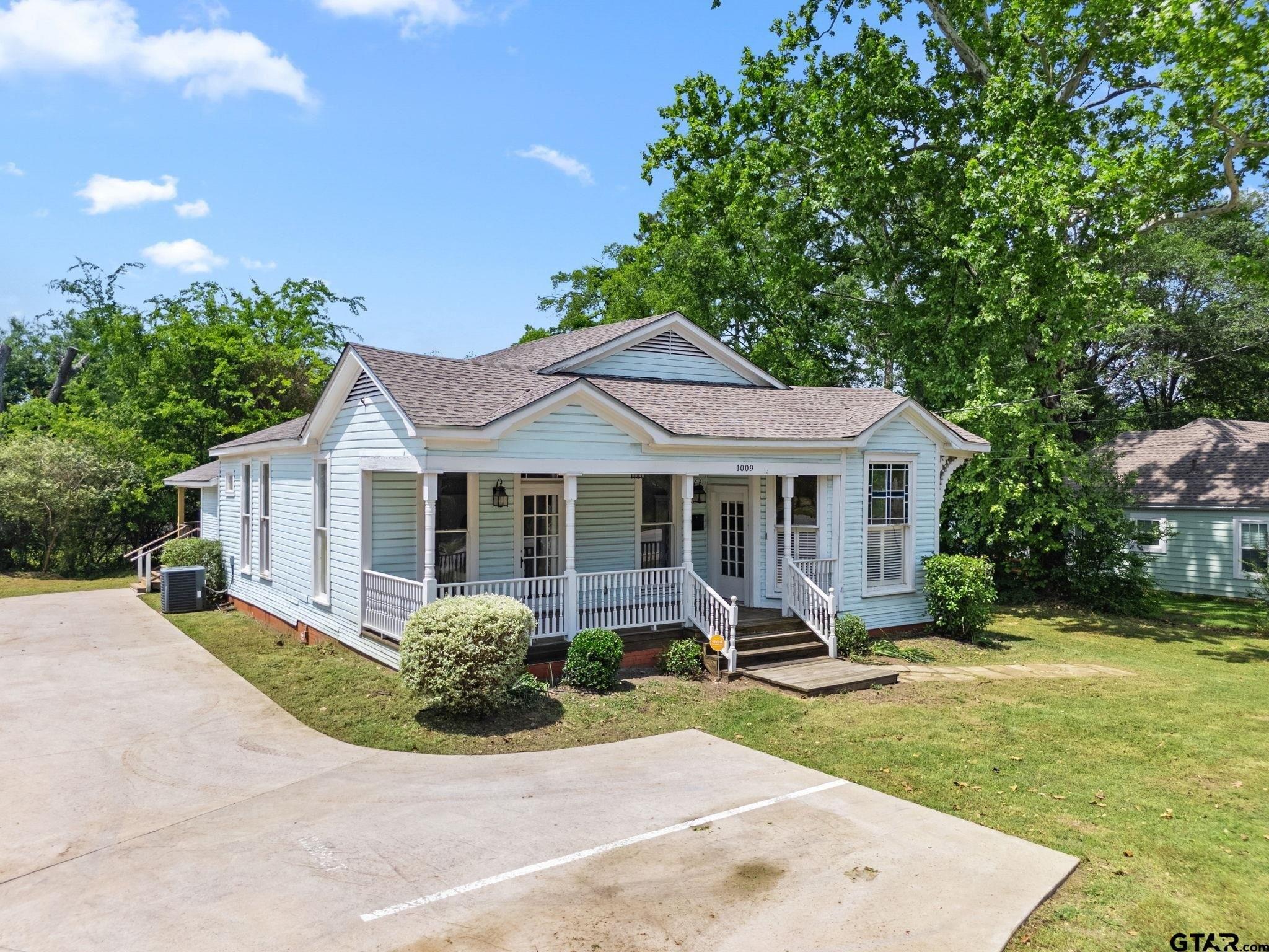 Property Image for 1009 N Pacific