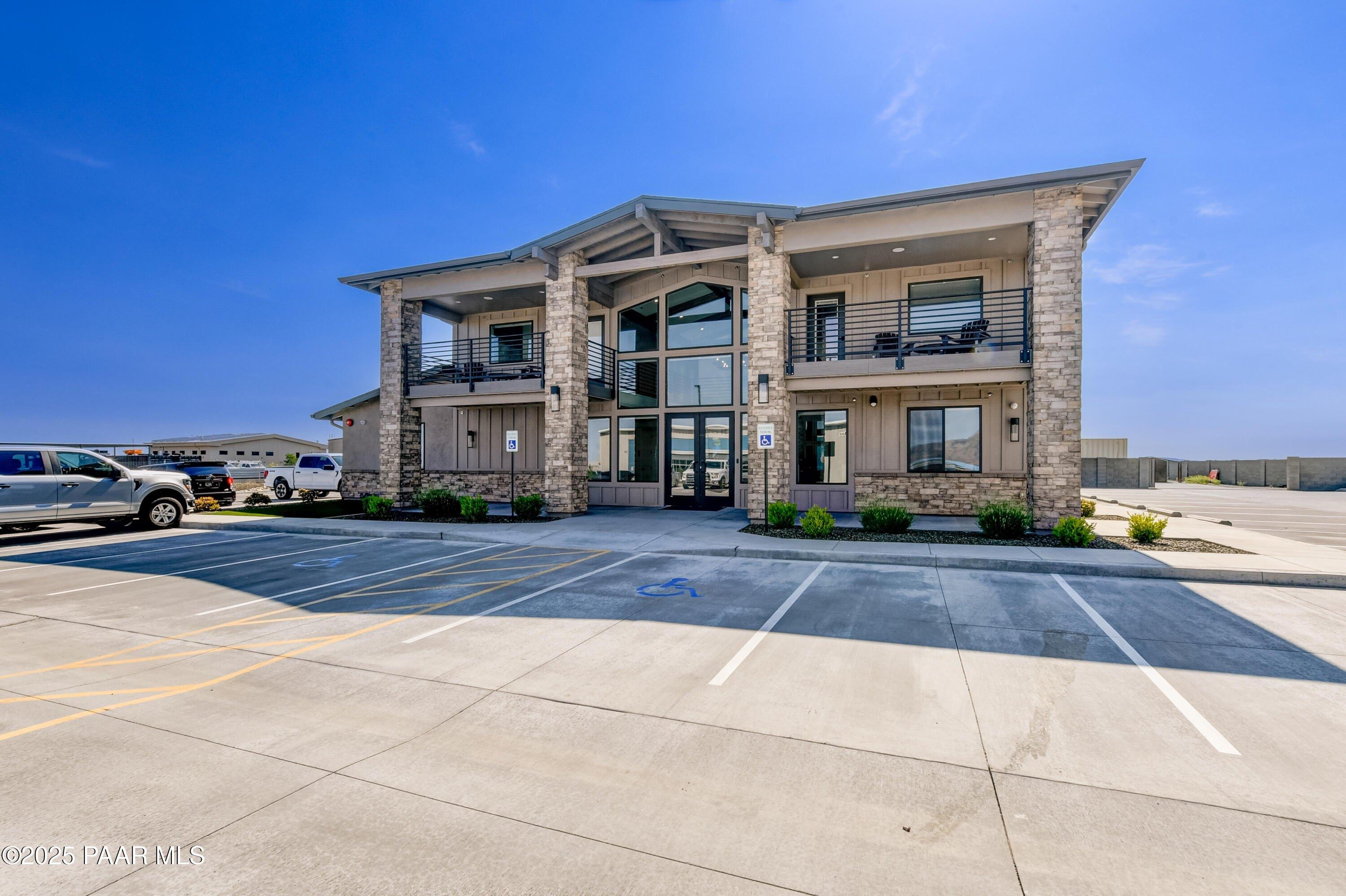 Property Image for 2220 Taxi Way