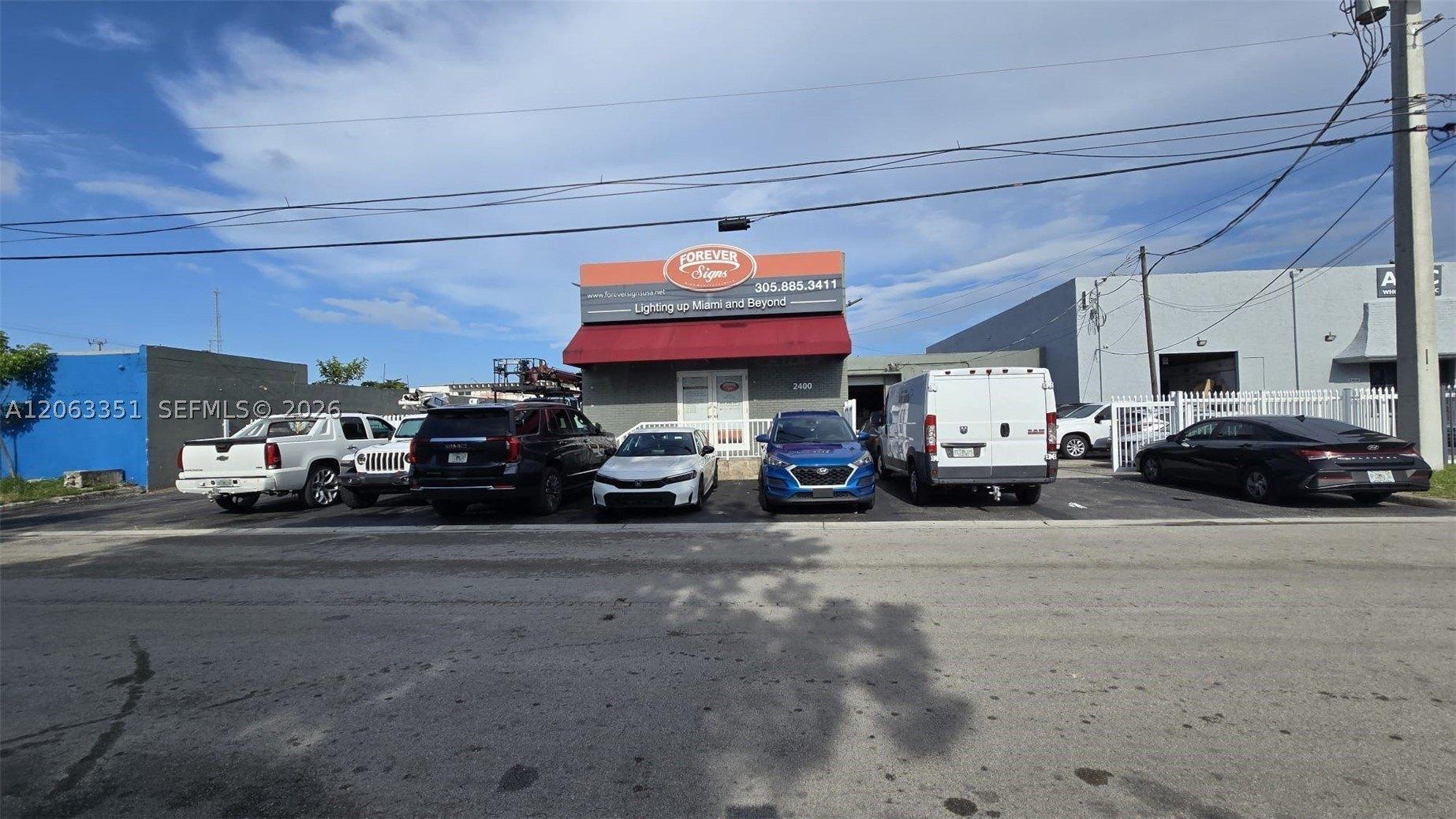 Property Image for 2400 W 3rd Ct