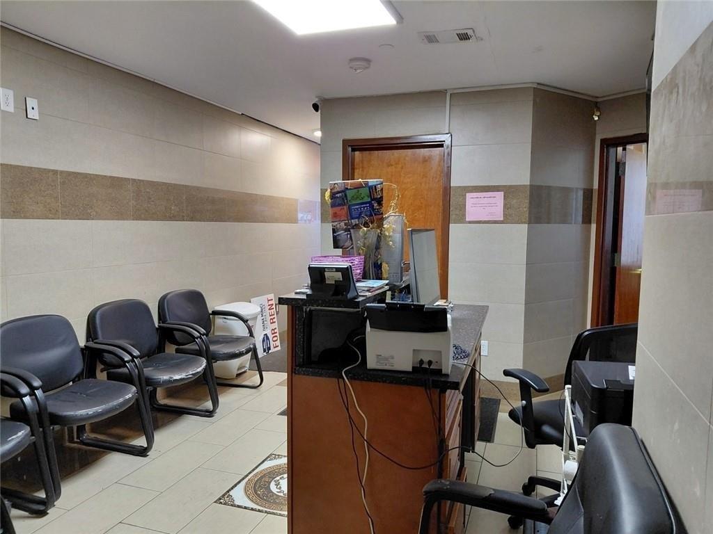 8712 175th Street, Queens, NY 11432 - MLS# 500806 | C21