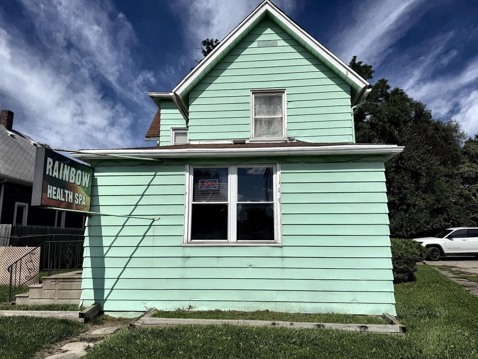 Property Image for 2206 E Michigan Ave, Jackson, MI 49202