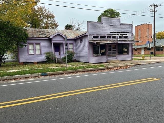 Property Image for 1900 RAPIDES Avenue