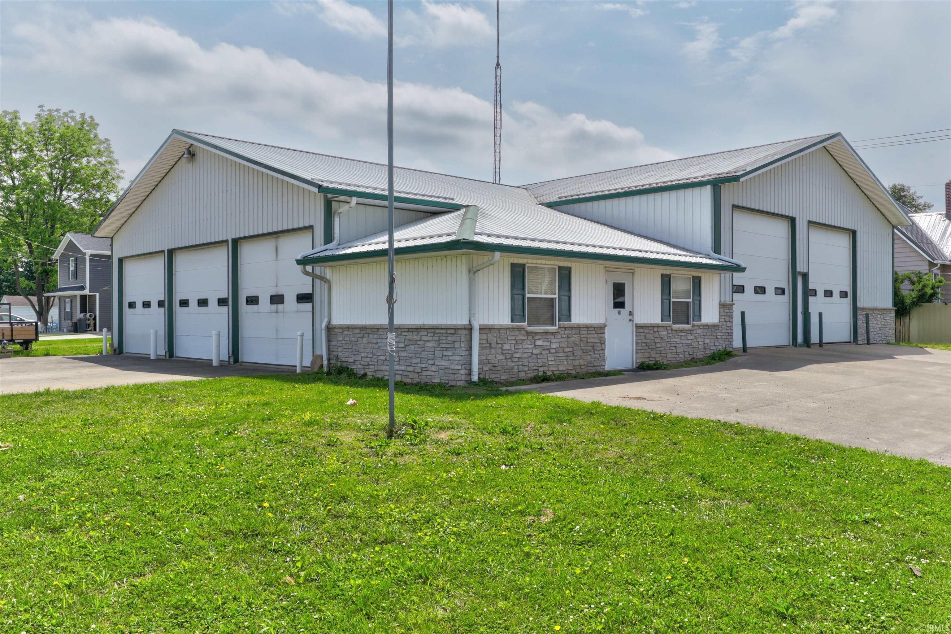 Property Image for 206 & 208 S Meridian Street