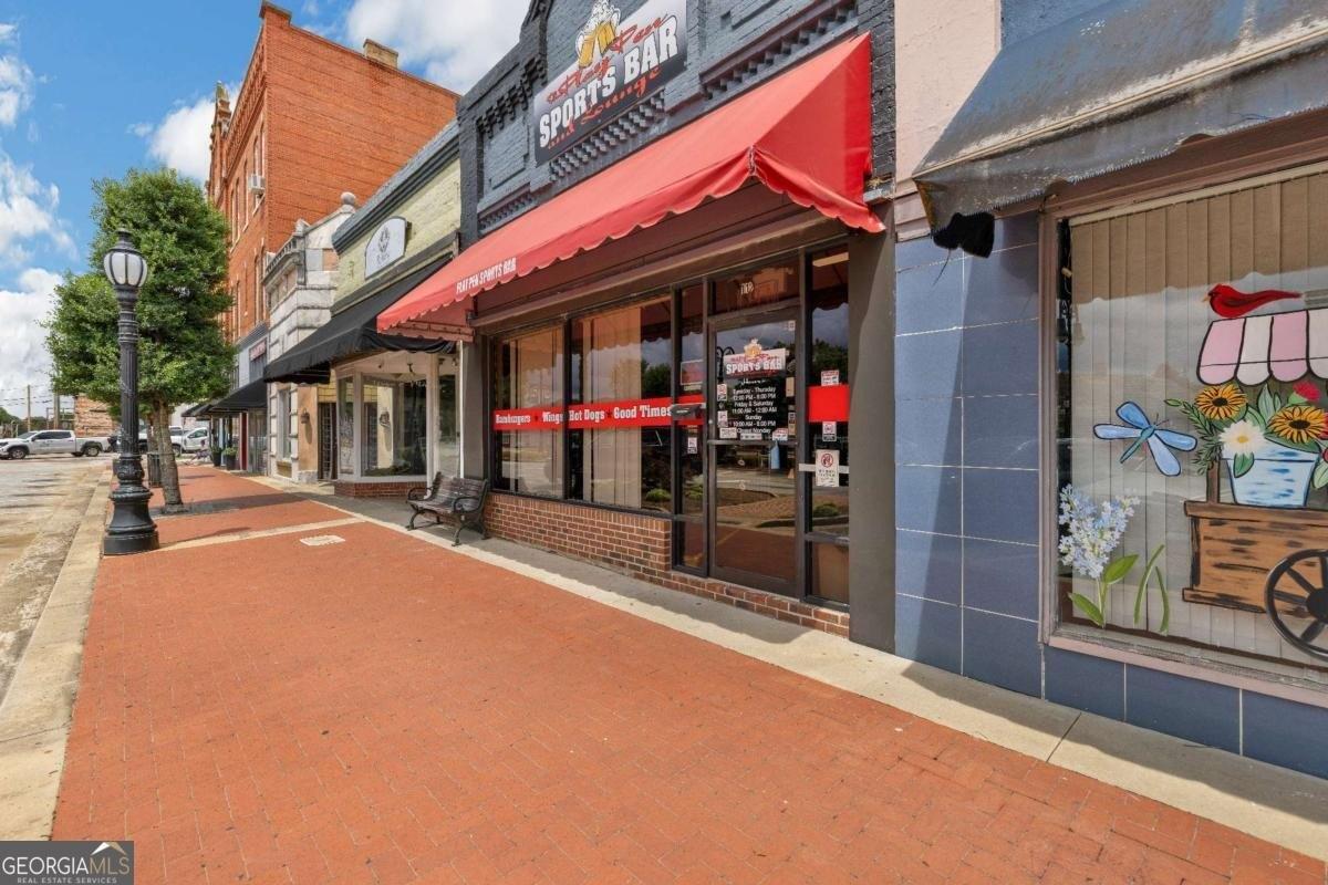 Property Image for 112 Main Street