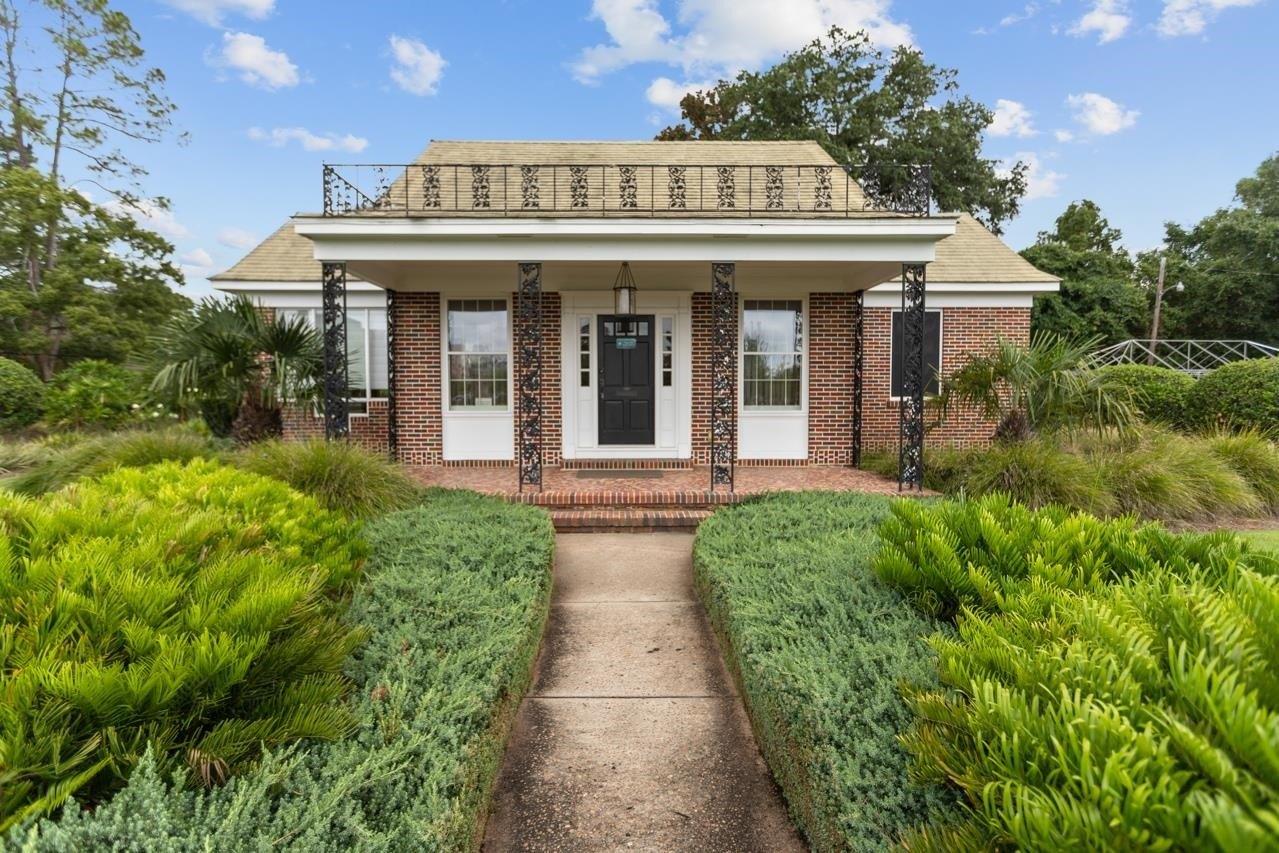 Property Image for 1202 E Park Avenue