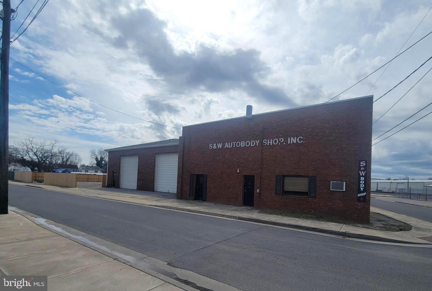 Property Image for 412 E Main St, Salisbury, MD 21804