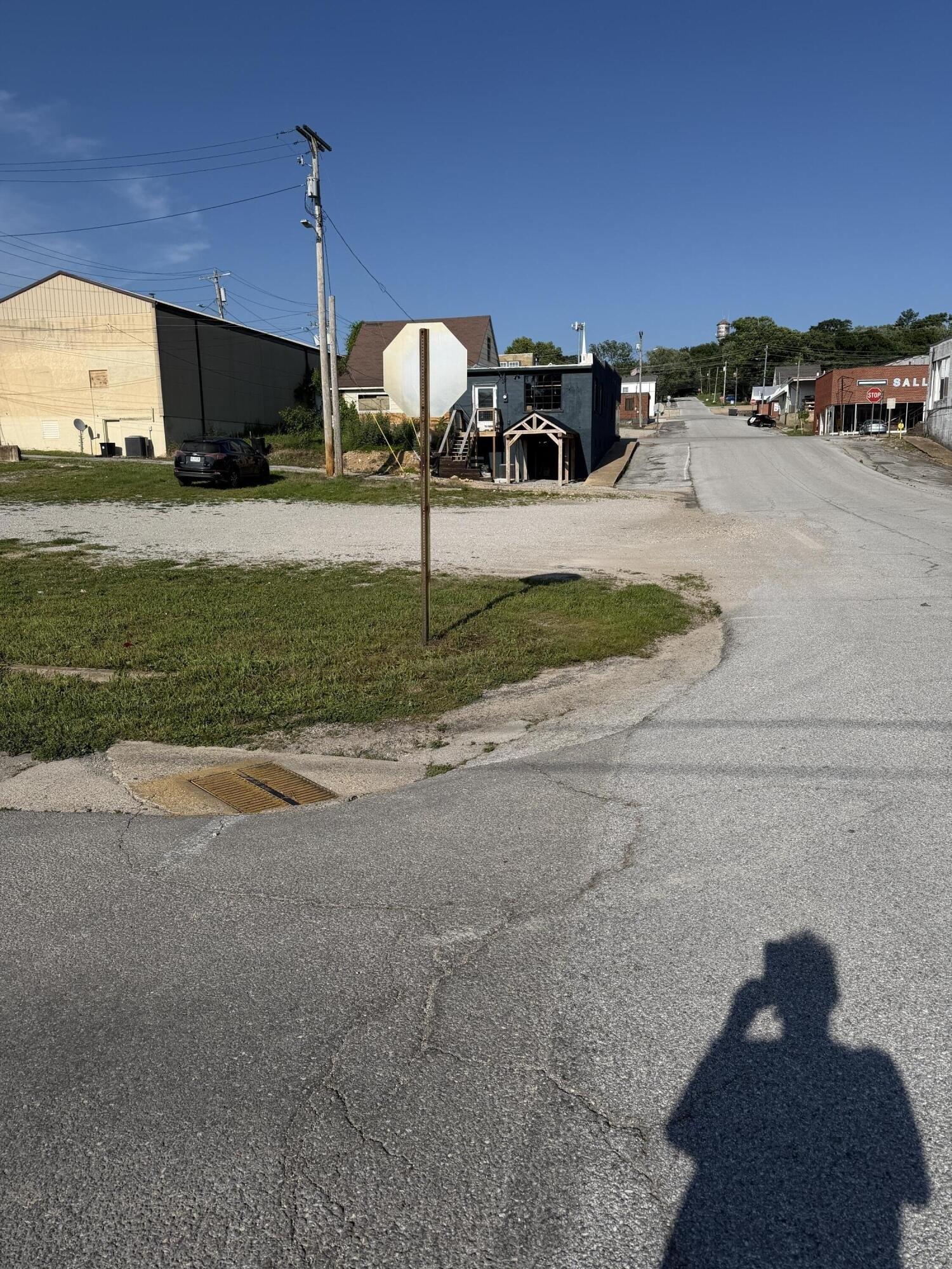 Property Image for 130 W Webster Avenue