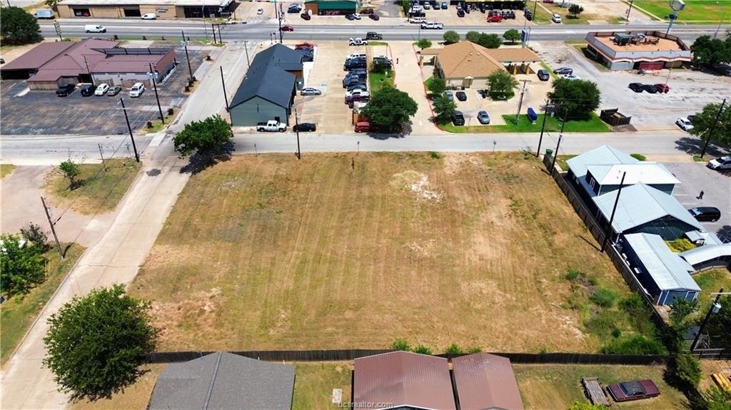 Property Image for 2700 Maloney Avenue