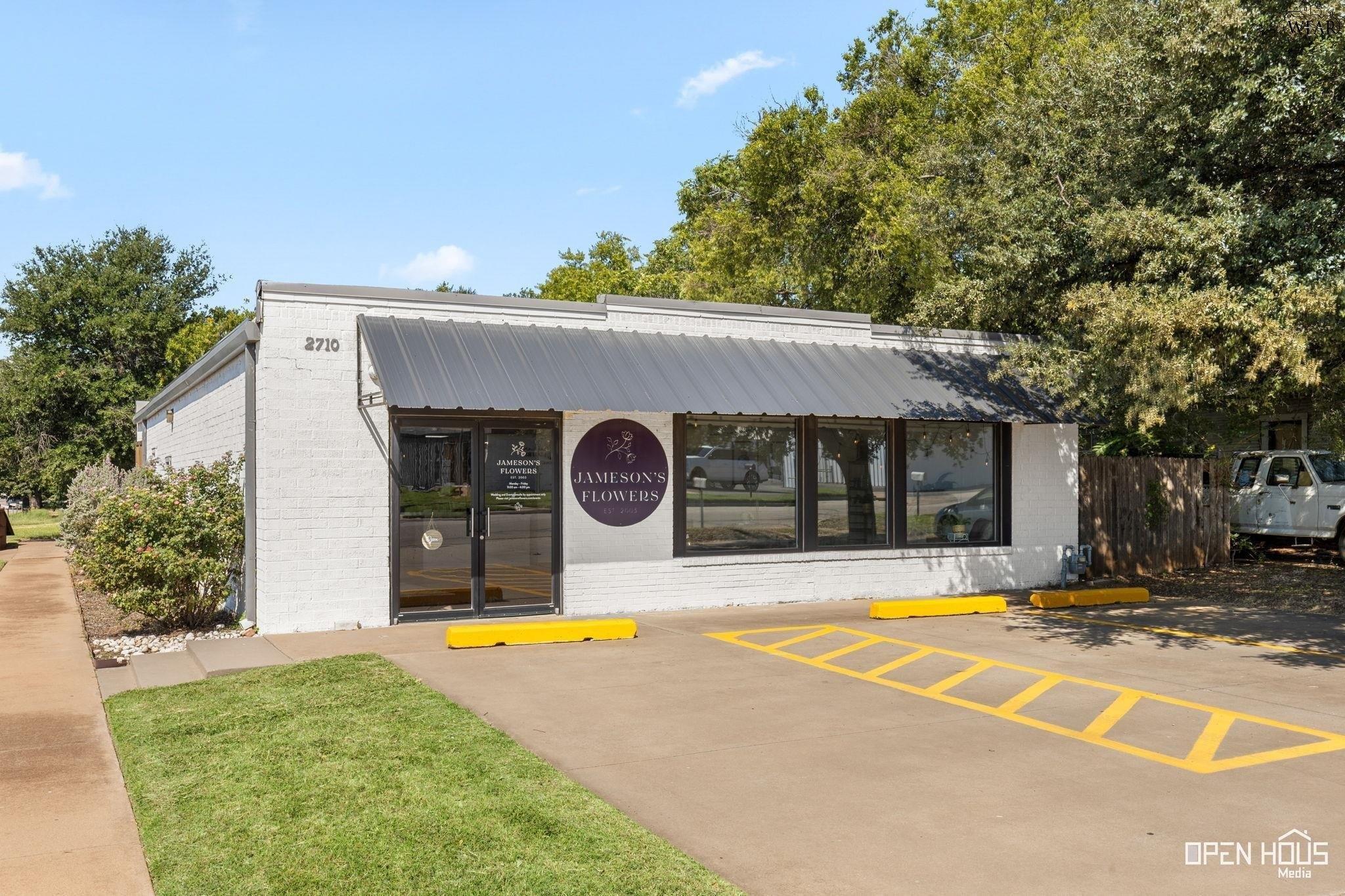 Property Image for 2710 Grant Street